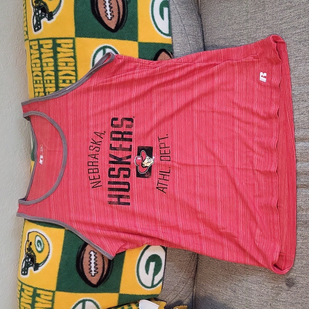 Mens huskers tank top
